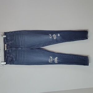 Levi's 721 High Rise Skinny Jeans distressed ripped